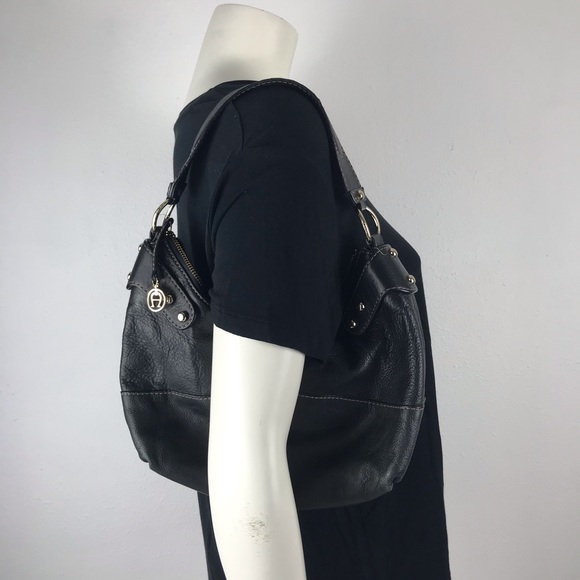 Etienne Aigner Black Leather Sholder Bag - Picture 3 of 10